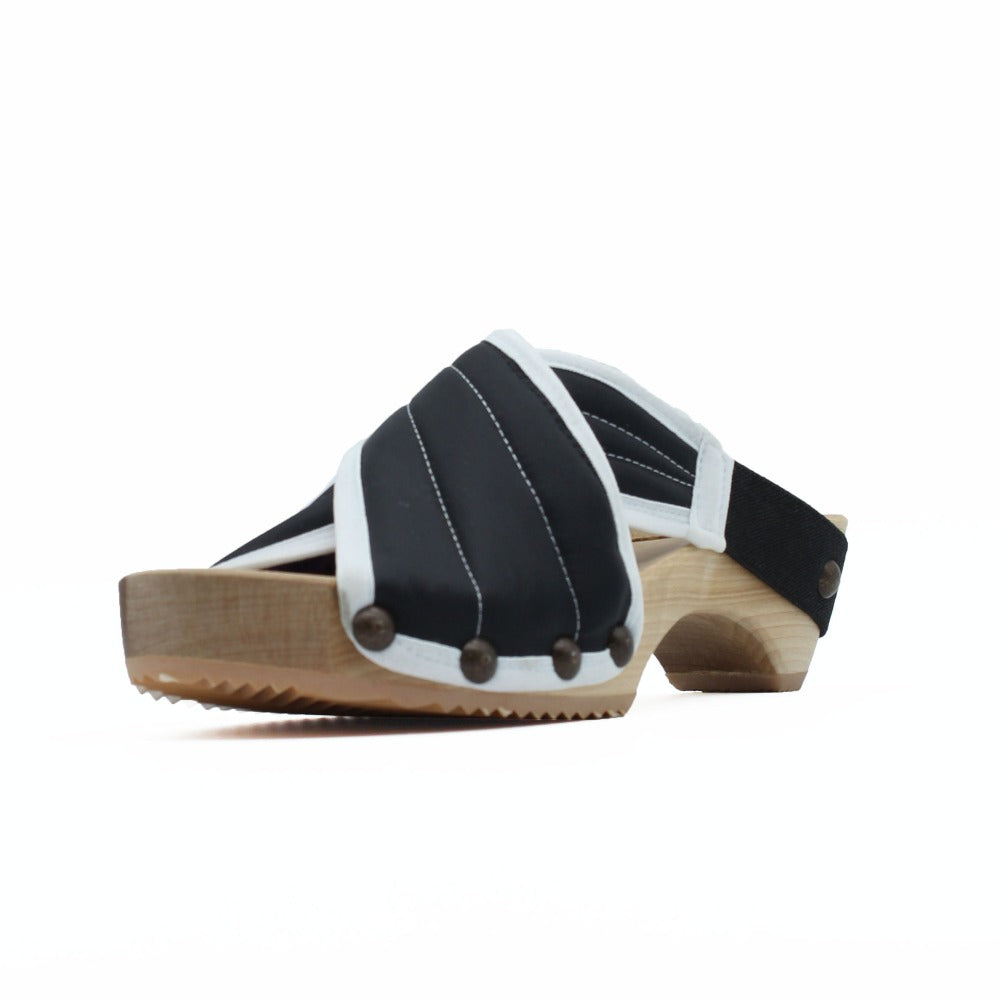 PUFFIN SANDAL